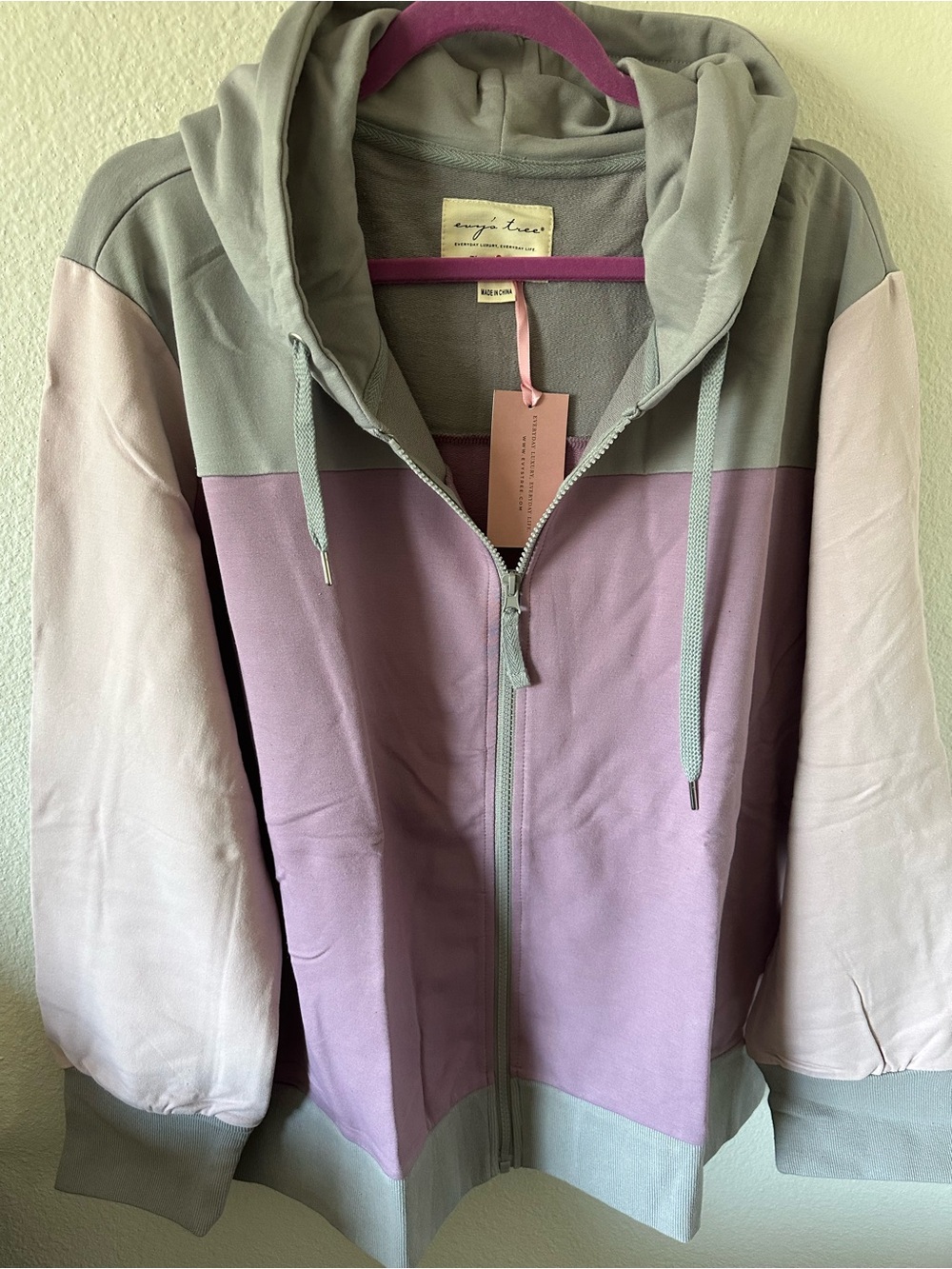 Evy’s Tree The Melody 2X Purple Colorblock Hooded Jacket NWT